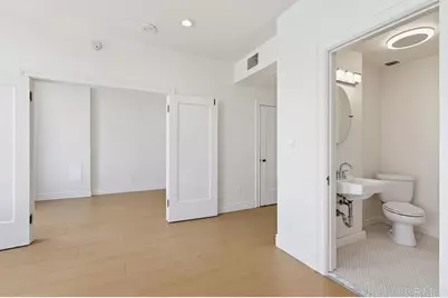 702 Ash Street #702, San Diego, CA 92101 - Photo 26
