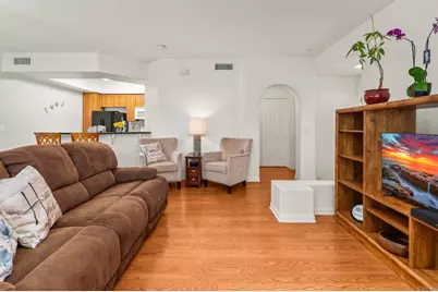 2715 Lake Pointe Drive #116, Spring Valley, CA 91977 - Photo 10