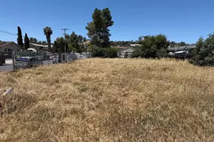 636 Johnson Ave, El Cajon, CA 92020 - Photo 1