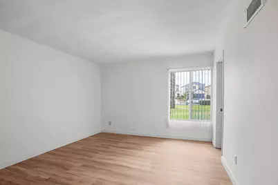39 Tamarindo Way #1, Chula Vista, CA 91911 - Photo 6