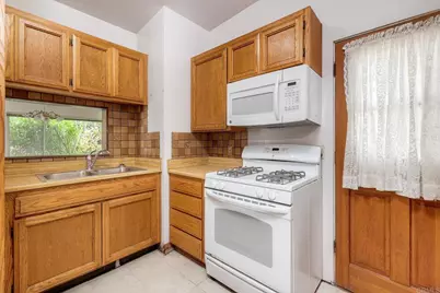 1085 Las Bancas Court, Chula Vista, CA 91911 - Photo 8