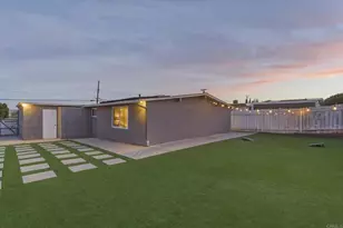 9854 Ivanho St, Spring Valley, CA 91977 - Photo 20