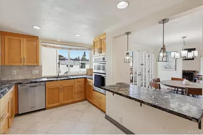 728 Jamaica Court, San Diego, CA 92109 - Photo 26
