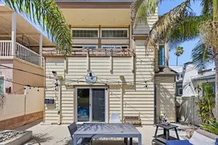 728 Jamaica Ct, San Diego, CA 92109 - Photo 2