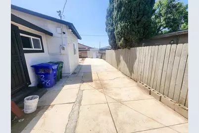 3228 Franklin Avenue, San Diego, CA 92113 - Photo 2