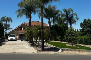 10791 Orchard View Ln, Riverside, CA 92503 - Photo 2