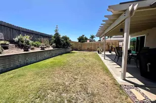 8373 Lake Baca Dr, San Diego, CA 92119 - Photo 22
