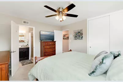 8373 Lake Baca Drive, San Diego, CA 92119 - Photo 14