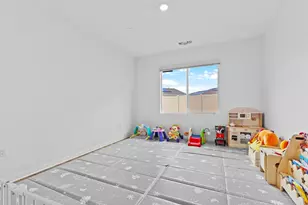29337 Hondo Ln, Winchester, CA 92596 - Photo 16
