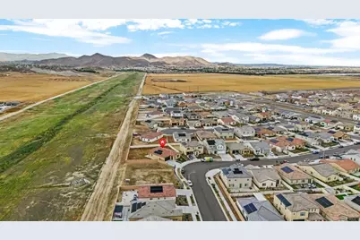 29337 Hondo Lane, Winchester, CA 92596 - Photo 24