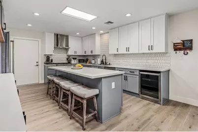 3851 Curtis Street, San Diego, CA 92110 - Photo 8