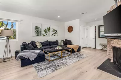 3851 Curtis Street, San Diego, CA 92110 - Photo 4