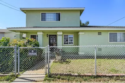 1208 Florence Street, Imperial Beach, CA 91932 - Photo 2