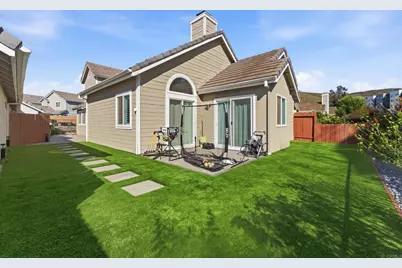 10272 Rancho Carmel Drive, San Diego, CA 92128 - Photo 40