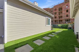 10272 Rancho Carmel Dr, San Diego, CA 92128 - Photo 38