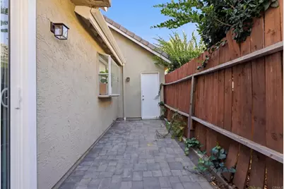 10272 Rancho Carmel Drive, San Diego, CA 92128 - Photo 36