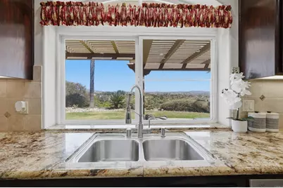 3676 Alta Vista Drive, Fallbrook, CA 92028 - Photo 16