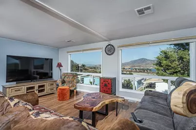 275 S Worthington Street #Spc 52, Spring Valley, CA 91977 - Photo 2