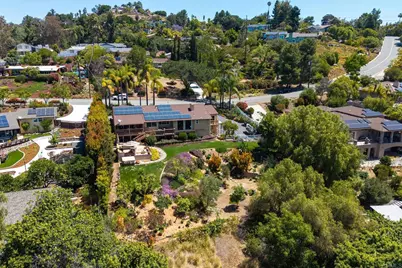 11021 Valley Lights Dr, El Cajon, CA 92020 - Photo 2