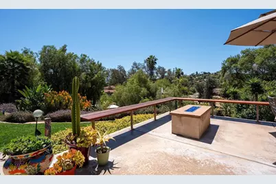 11021 Valley Lights Dr, El Cajon, CA 92020 - Photo 4