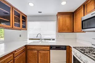 205 Camino Entrada, Chula Vista, CA 91910 - Photo 16
