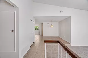 205 Camino Entrada, Chula Vista, CA 91910 - Photo 4