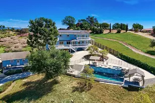 31959 Via Ararat Dr, Bonsall, CA 92003 - Photo 8