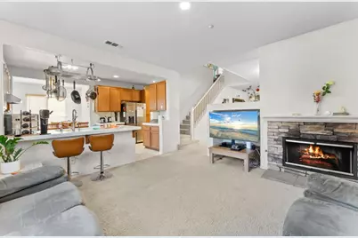 10266 Spruce Woodlands Way Way, Escondido, CA 92026 - Photo 6