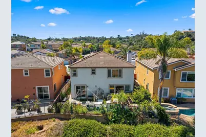 10266 Spruce Woodlands Way Way, Escondido, CA 92026 - Photo 18