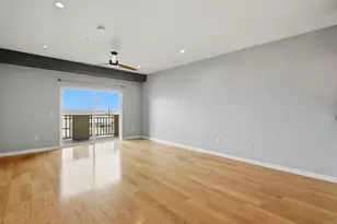 2330 First Ave., San Diego, CA 92101 - Photo 4