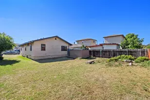 729 S 33rd St, San Diego, CA 92113 - Photo 20