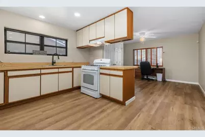 729 S 33rd Street, San Diego, CA 92113 - Photo 8