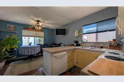 5553 Adobe Falls Road #14, San Diego, CA 92120 - Photo 6