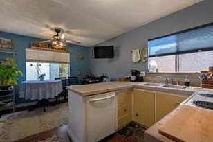 5553 Adobe Falls Rd, San Diego, CA 92120 - Photo 6
