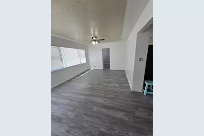 5862 Schuyler St, San Diego, CA 92139 - Photo 2