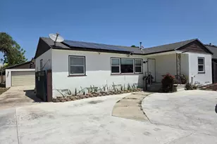 5862 Schuyler St, San Diego, CA 92139 - Photo 2