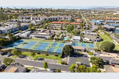 1642 Via Barlovento, San Marcos, CA 92078 - Photo 32