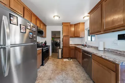 565 June Way, El Cajon, CA 92021 - Photo 8