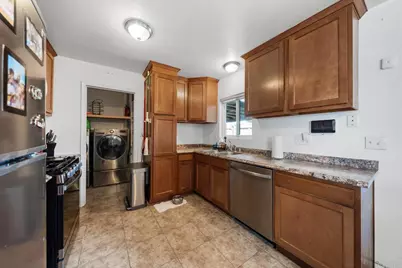 565 June Way, El Cajon, CA 92021 - Photo 10