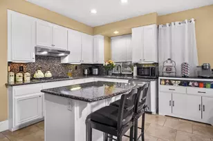 1819 Fabled Waters Dr, Spring Valley, CA 91977 - Photo 8