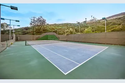 1819 Fabled Waters Dr, Spring Valley, CA 91977 - Photo 52