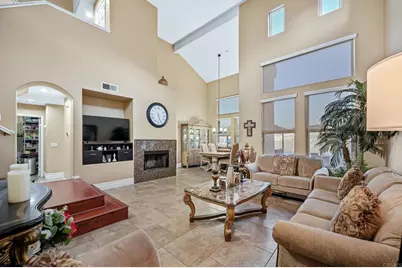 1819 Fabled Waters Dr, Spring Valley, CA 91977 - Photo 4