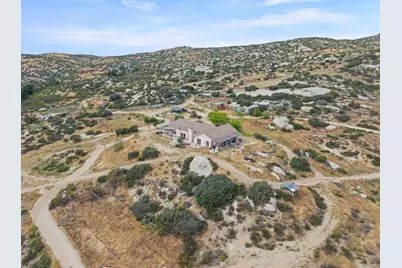45620 Lewis Valley Road, Hemet, CA 92544 - Photo 50