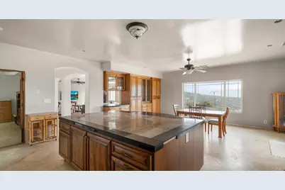 45620 Lewis Valley Road, Hemet, CA 92544 - Photo 2