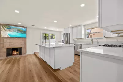 8704 Mulvaney Drive, San Diego, CA 92119 - Photo 6