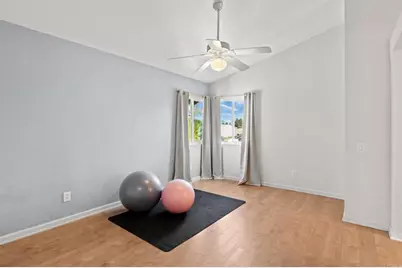 39845 Teal Drive, Murrieta, CA 92562 - Photo 18