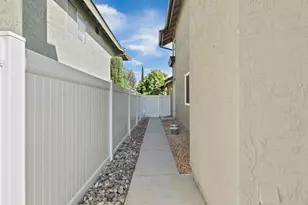39845 Teal Dr, Murrieta, CA 92562 - Photo 26