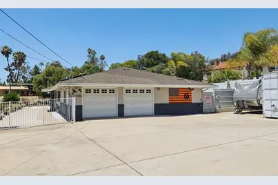 2318 Orchard Avenue, El Cajon, CA 92019 - Photo 2