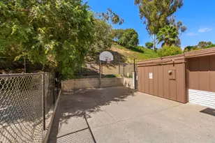 6680 Bell Bluff Ave, San Diego, CA 92119 - Photo 32