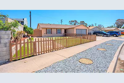 773 Sandalwood Dr., El Cajon, CA 92021 - Photo 2